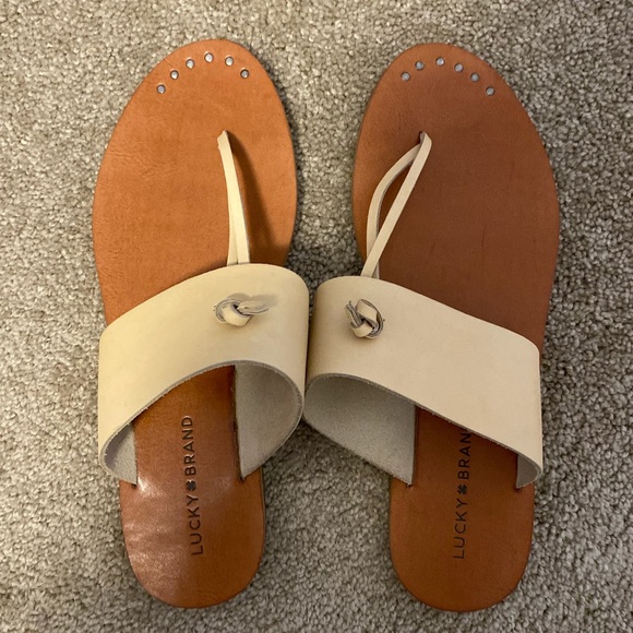 New Lucky Brand Ari Flat sandals - Picture 3 of 5
